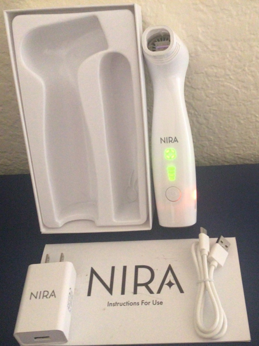 Nira Pro Skin Laser